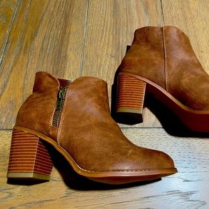 Luoika Faux Leather Ankle Boot